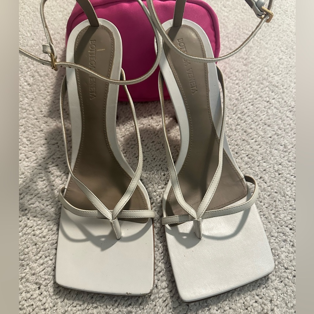 Bottega Veneta size 40
